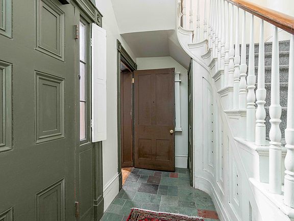 3rd image of 239 Race St APT C