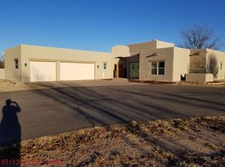 2407 Moore Dr, Roswell, NM 88201
