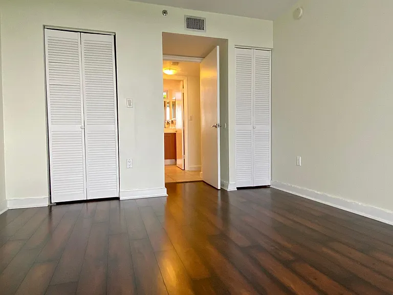 650 NE 64th St #G602 — Photo 15