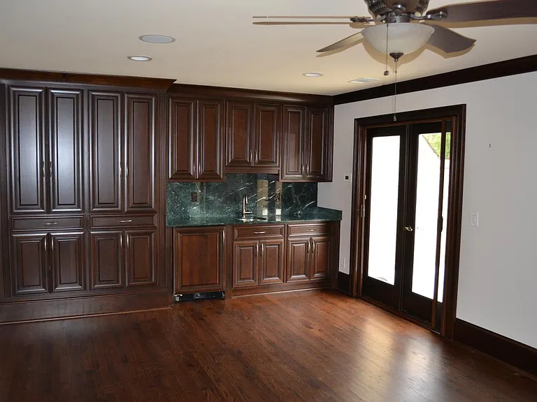 Party room or extra bedroom