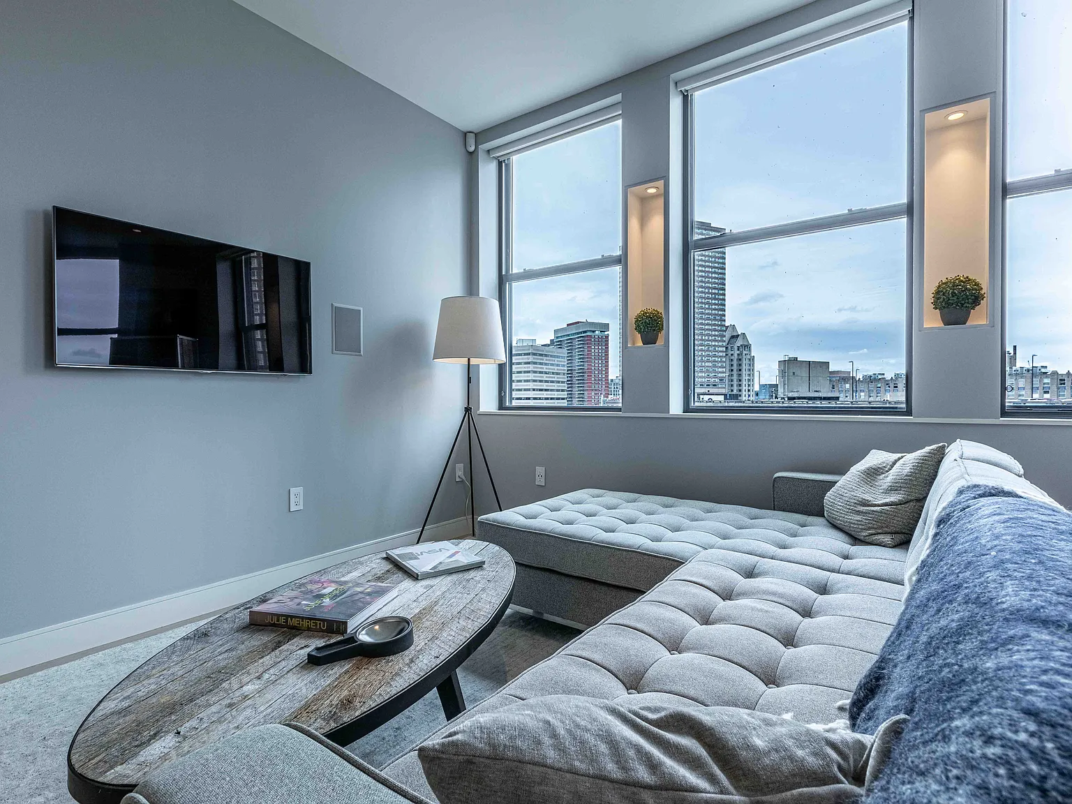 2 bed, $6,750 — Photo 4