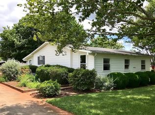 5708 Bolick Rd, Claremont, NC 28610