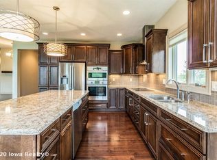 9888 NW 119th Ct, Granger, IA 50109