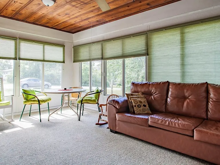 Panorama Dr — Photo 12