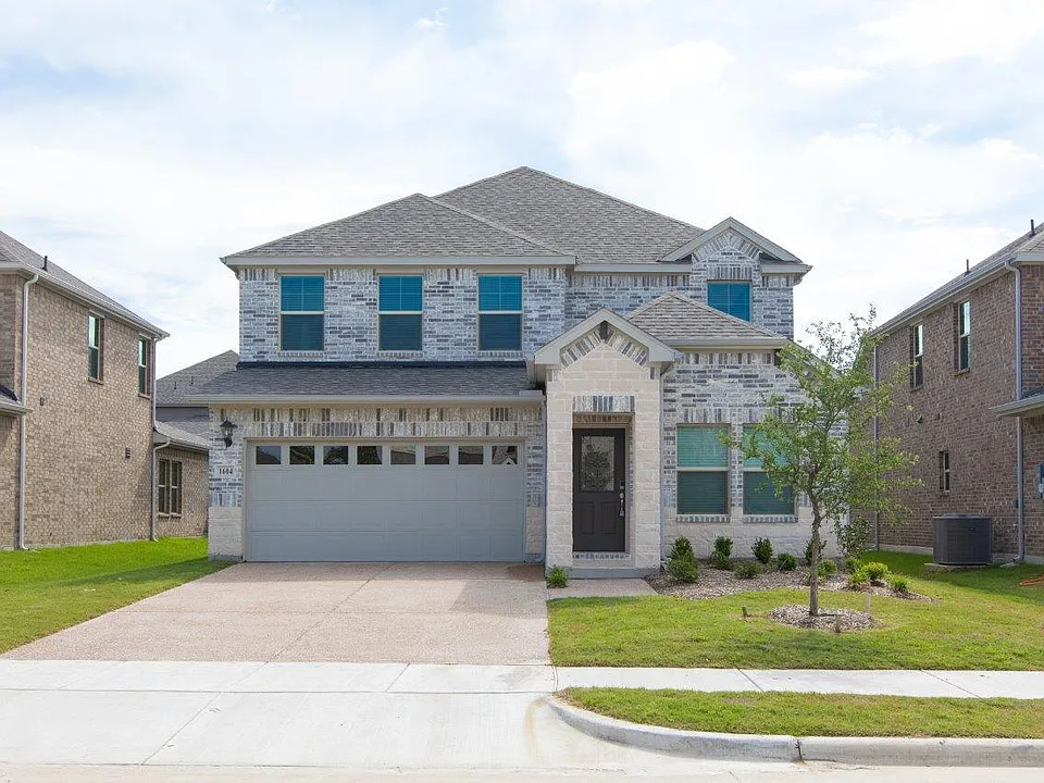 1604 Mineral Point Pl