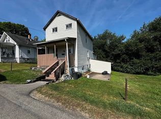 843 Walnut St, Rochester, PA 15074