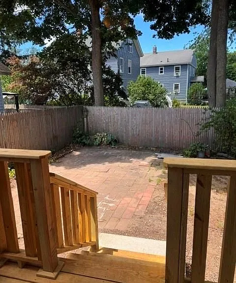 32 Bowles Ct — Photo 8