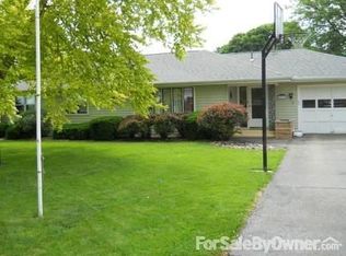 218 S Sage St, Oneida, IL 61467