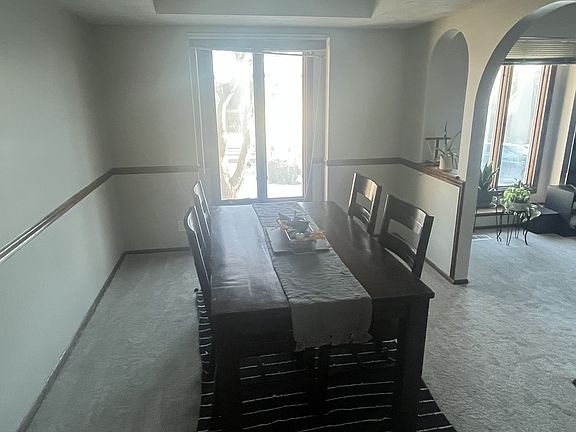 5th image of 902 Berkley Cir