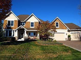 3416 Crestmoor Dr, Woodbury, MN 55125