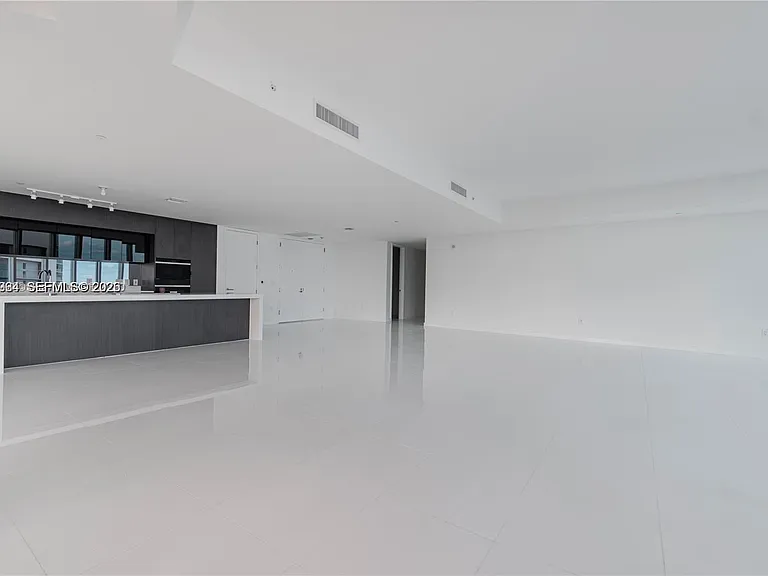 851 NE 1st Ave #4911 — Photo 3