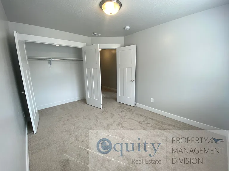 16102 S Truss Dr #335 — Photo 14
