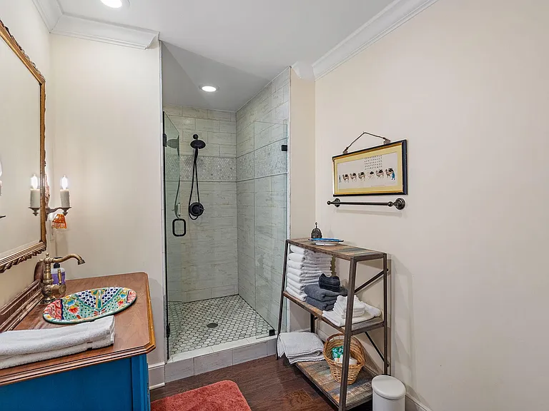 1407 Holly St — Photo 32