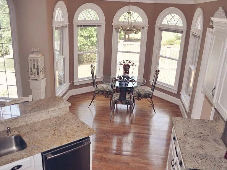 144 Parkside Dr — Photo 17