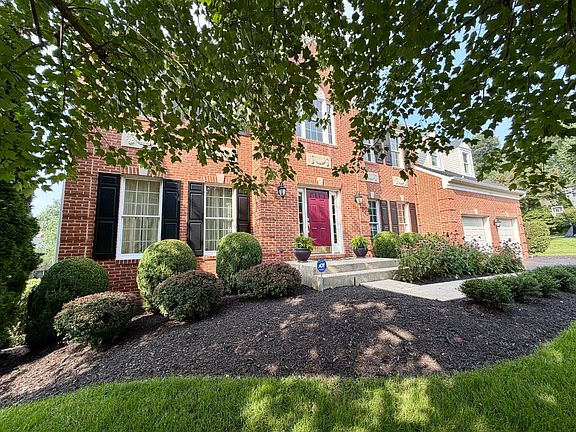 3rd image of 13908 Rock Brook Ct