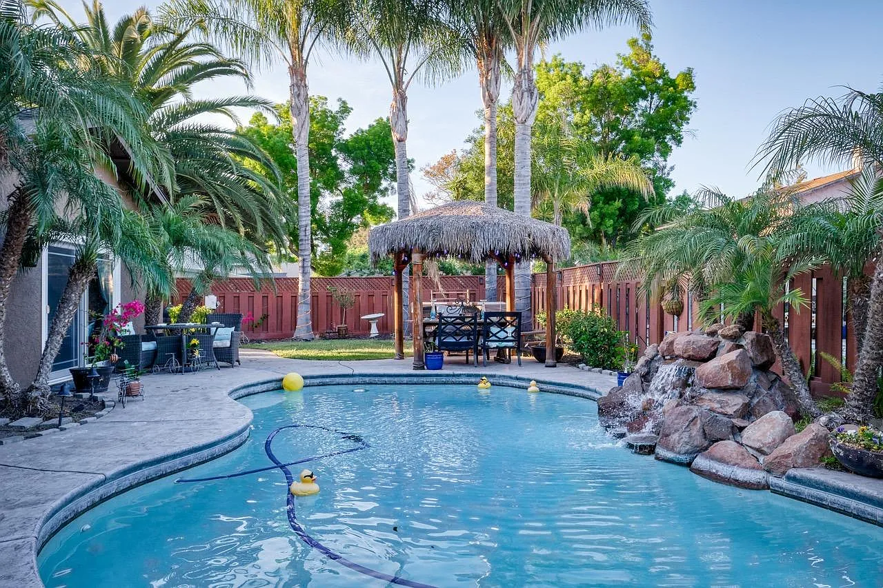 3624 Viader Dr photo 1