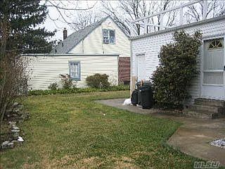 2nd image of 1 Birchwood Dr