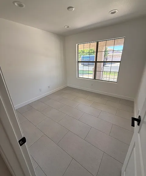Front bedroom with great lighting