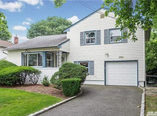 2064 Shoreham Way, Merrick, NY 11566
