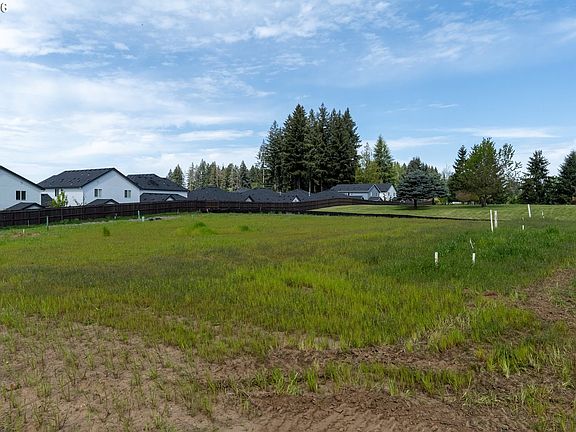 3rd image of 12906 NE 66th Ave