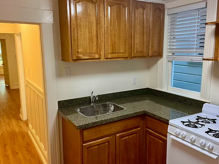 745 Haight St #B — Photo 3