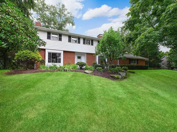111 Wilmar Dr, Pittsburgh, PA 15238