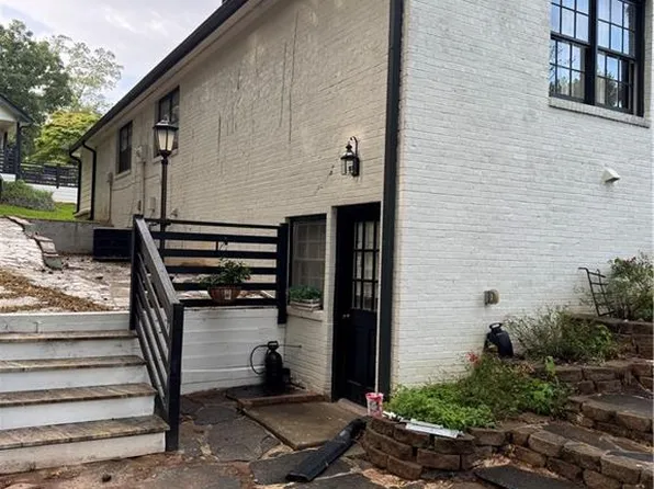 2625 Indian Lake Dr, Marietta, GA 30062