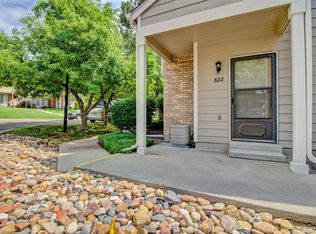 822 Summer Dr, Highlands Ranch, CO 80126