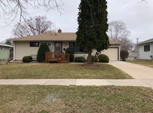 433 Presidential Ln, Madison, WI 53711