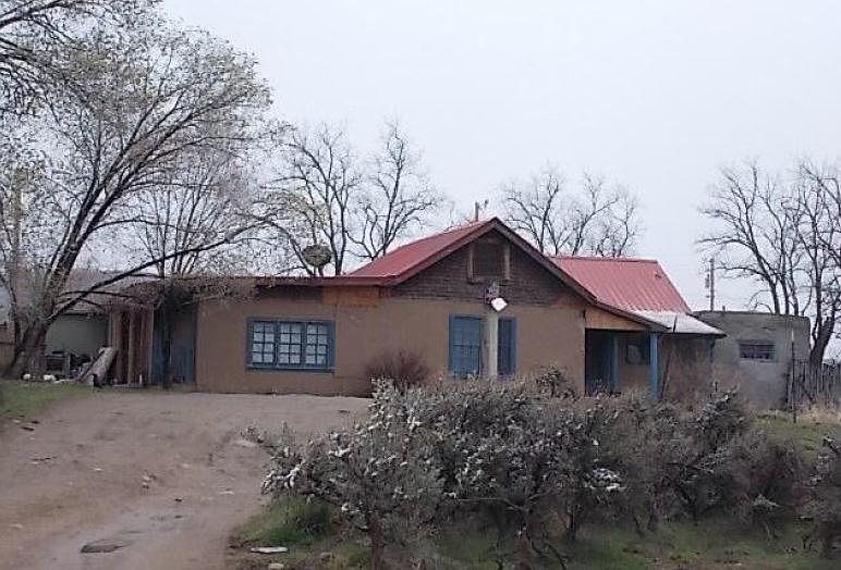 2nd image of 143 Dona Ana Dr