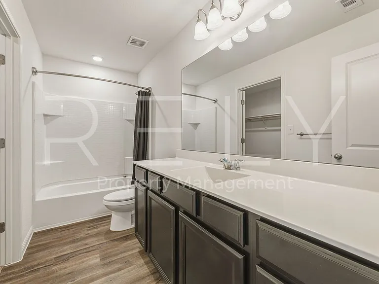 518 Woodpecker Run — Photo 21