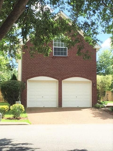 1st image of 74 Cromford Pl