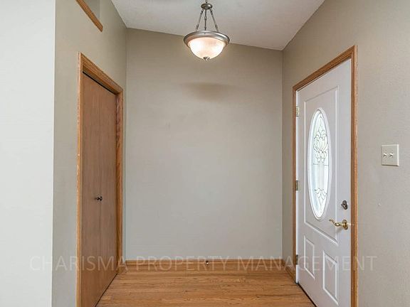 2nd image of 4608 E Blazewood Dr