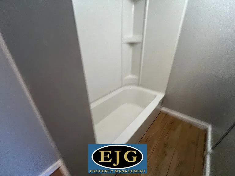 46 Chestnut St #2 — Photo 18