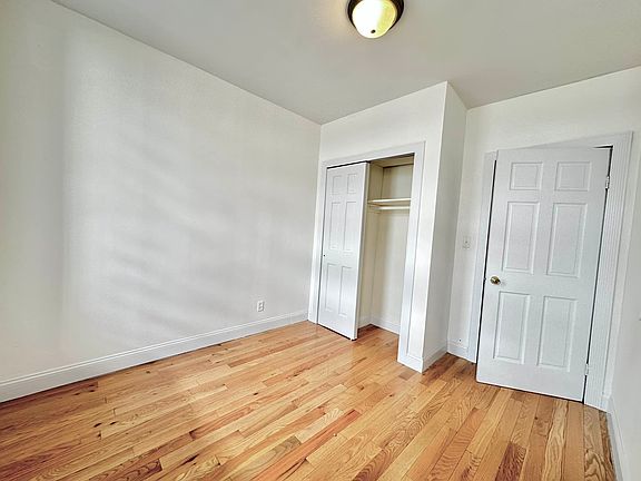 5th image of 14 E 105th St #Y