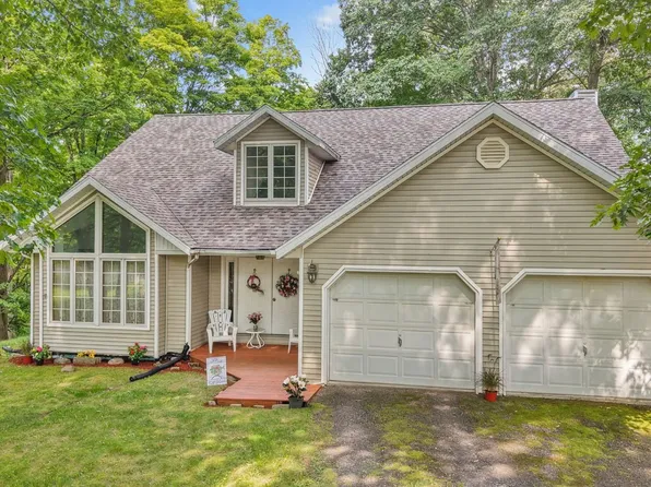 344 Shady Hill Rd, Apalachin, NY 13732