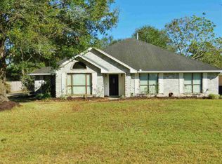 102 Willow Way, Lumberton, TX 77657