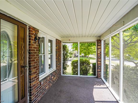 3rd image of 2315 Iota Ave