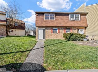 102 La Cascata, Clementon, NJ 08021