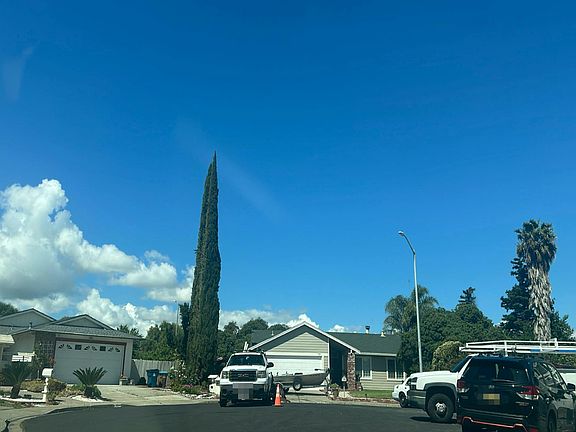 5th image of 34 Sutter Ct