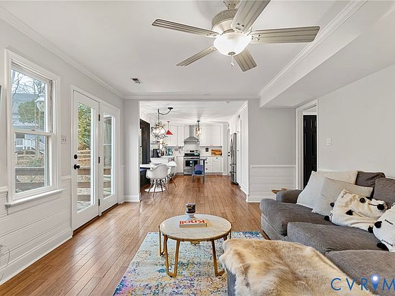5th image of 901 Meadowcreek Dr