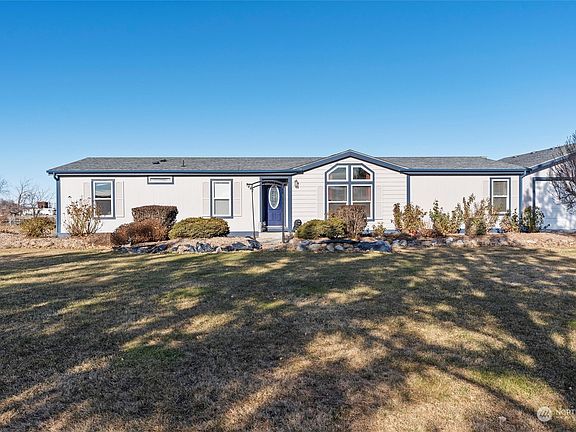 3rd image of 7442 Wild Goose Lane NE