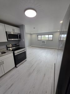 101 S Rocky River Dr APT 503, Berea, OH, 44017