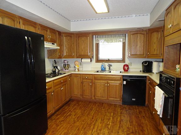 5th image of 713 N 11th St