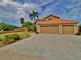24804 N 56th Dr, Glendale, AZ 85310