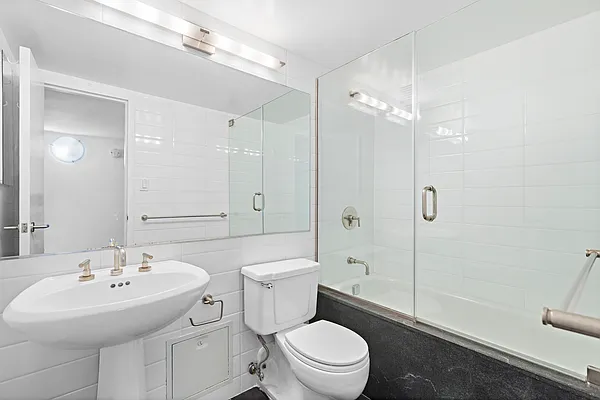 Rented by Nest Seekers International | media 20