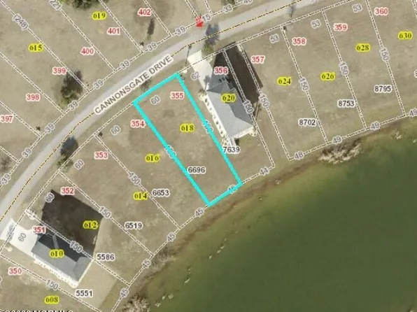 618 Cannonsgate Drive, Newport, NC 28570