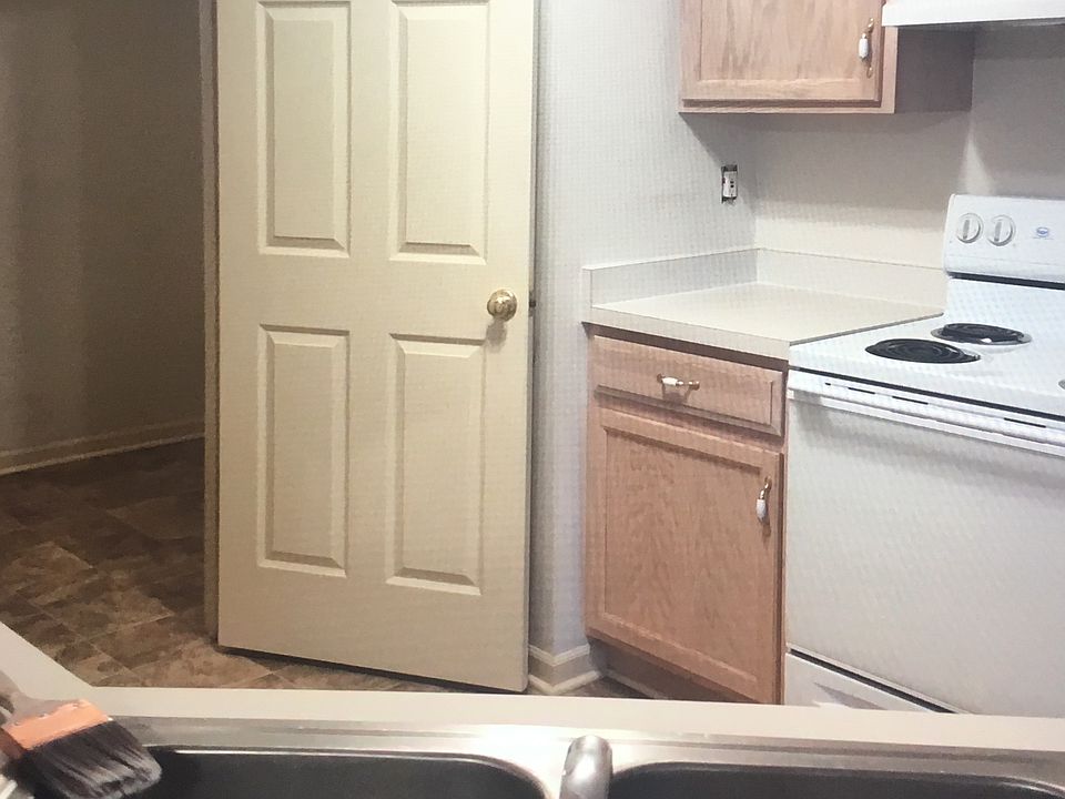 1st image of 505 N 6th St