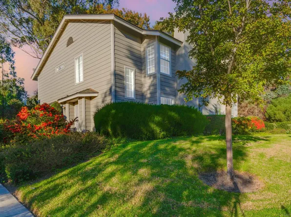 2892 Sanford Ln, Carlsbad, CA 92010