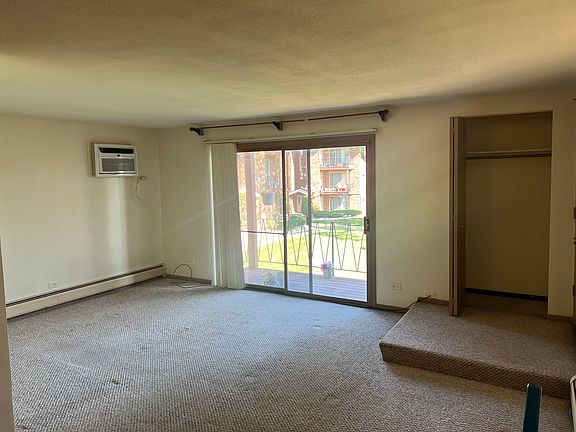 2nd image of 5830 158th Pl #Oak